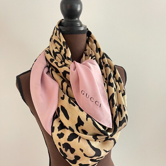 New Gucci Oversize Shawl Animal Print Pink Silk Wrap Scarf - Picture 8 of 16